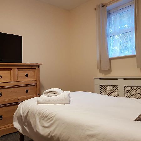 Finedon Lodge ウェリングボロー エクステリア 写真